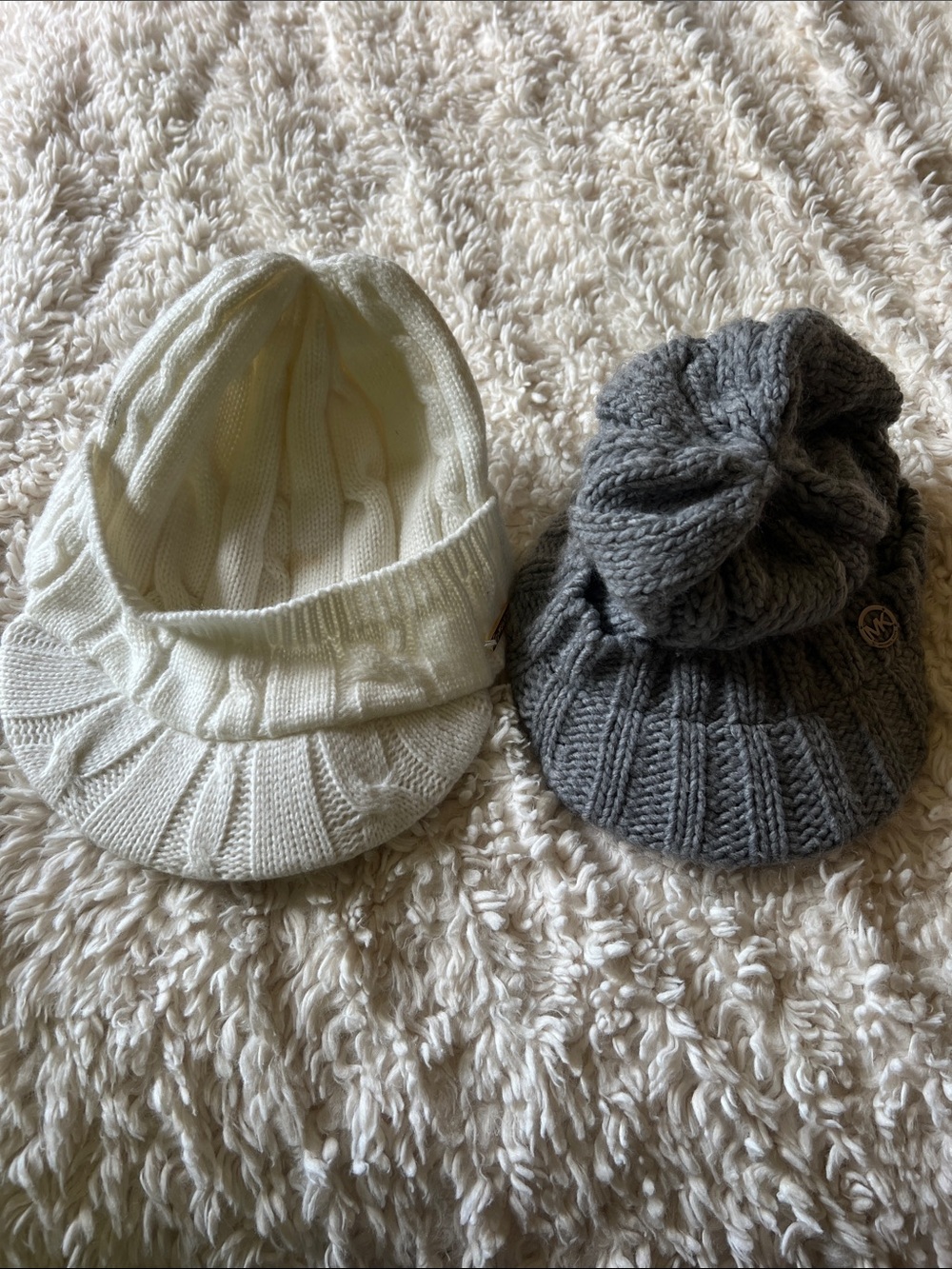 MICHAEL Michael Kors Knit Visor Beanie Hat in Ivory and Gray